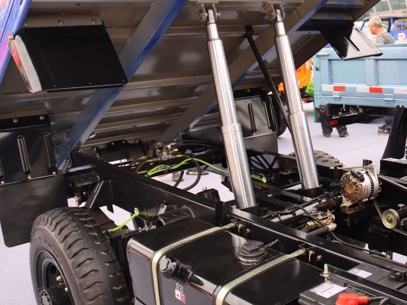 5 znakov, ktoré potrebujete teleskopický hydraulický valec