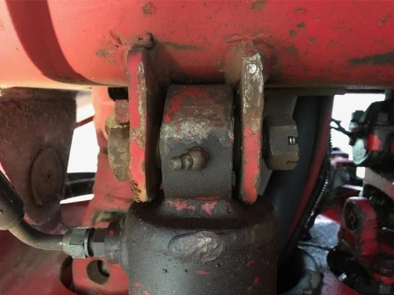 Odhaľte príčiny hydraulických valcov uviaznutých problémov!