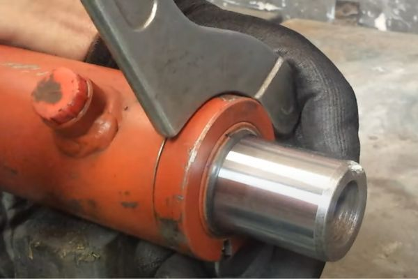 Ako zvládnuť veľkosti hydraulických valcov