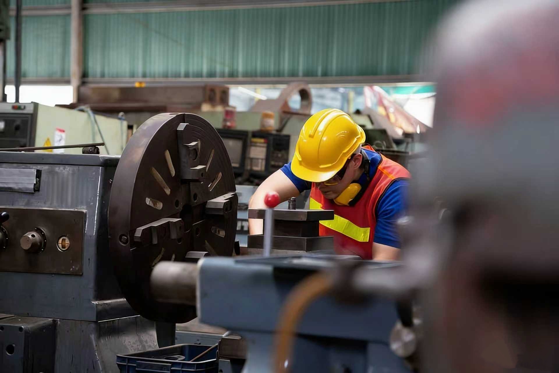 Kľúčové faktory ovplyvňujúce životnosť hydraulických valcov